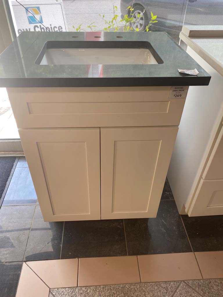 24 inch White Shaker with 27 inch Shaker Vanity with Quartz Top